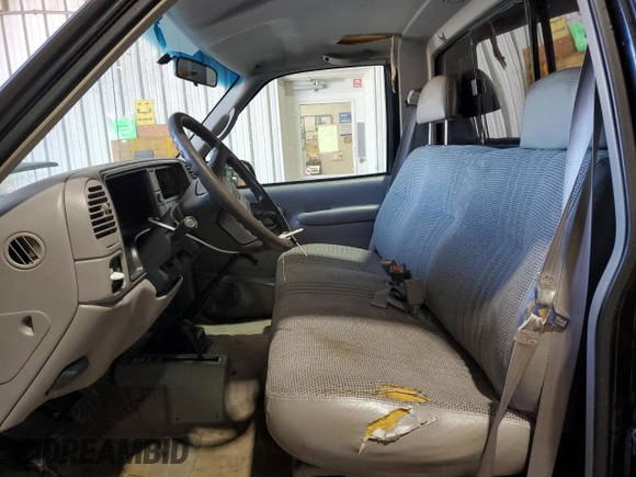 1996 GMC Sierra 1500 with VIN 1GTEK14M9TZ546010, listed as a Copart auction lot 54353635 with 252,481 mi miles and Salvage Title. Bid and sale history available at DreamBid. Image 7.