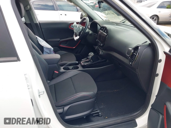 2024 Kia Soul GT-Line with VIN KNDJ53AUXR7897339, listed as a IAAI auction lot 41731997 with 16,202 mi miles and . Bid and sale history available at DreamBid. Image 5.