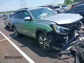 2025 Volkswagen Atlas SE z VIN 1V2WR2CA4SC509329, wystawiony jako IAAI lot #42122879 z przebiegiem Nie podano mil oraz . Historia ofert i sprzedaży dostępna na DreamBid. Obrazek 1.