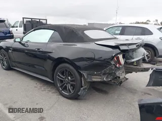 2015 Ford Mustang GT Premium z VIN 1FATP8FF8F5327105, wystawiony jako IAAI lot #42193645 z przebiegiem 105 347 mil mil oraz . Historia ofert i sprzedaży dostępna na DreamBid. Obrazek 3.