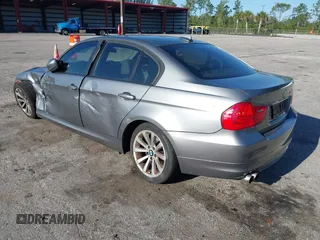 2011 BMW 3 Series 328i xDrive with VIN WBAPK7C50BA972636, listed as a IAAI auction lot 42039093 with 129,456 mi miles and . Bid and sale history available at carsss.com. Image 3.