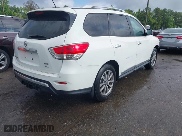 2015 Nissan Pathfinder Platinum with VIN 5N1AR2MM0FC696879, listed as a IAAI auction lot 42368003 with 120,650 mi miles and . Bid and sale history available at DreamBid. Image 4.