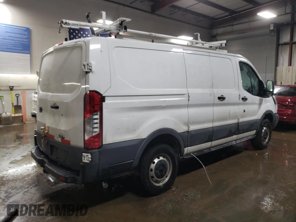 2016 Ford Transit Cargo z VIN 1FTYR1ZM3GKB06994, wystawiony jako Copart lot #43772465 z przebiegiem 254 226 mil mil oraz Szkoda całkowita • Salvage title. Historia ofert i sprzedaży dostępna na DreamBid. Obrazek 3.