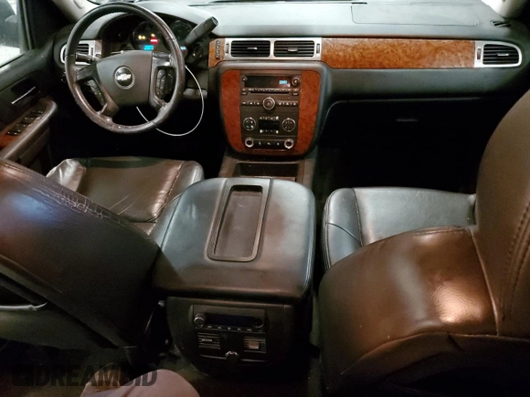 2007 Chevrolet Avalanche 1LT z VIN 3GNFK123X7G295672, wystawiony jako Copart lot #59890175 z przebiegiem 207 855 mil mil oraz Czysty tytuł • Clean title. Historia ofert i sprzedaży dostępna na DreamBid. Obrazek 8.