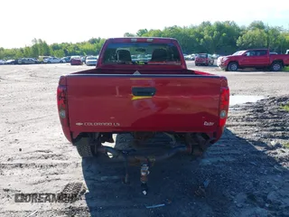 2005 Chevrolet Colorado LS Z71 z VIN 1GCDT196658191194, wystawiony jako IAAI lot #42402776 z przebiegiem 153 113 mil mil oraz . Historia ofert i sprzedaży dostępna na DreamBid. Obrazek 15.