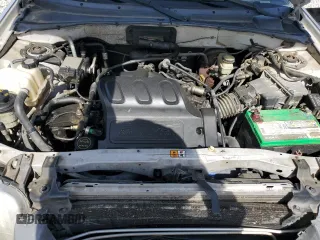 2002 Ford Escape XLT Choice с VIN 1FMYU03162KB99358, выставлен на аукционе Copart как лот 54183524 с пробегом 292 653 миль миль и Списание • Salvage title. История ставок и продаж доступна на DreamBid. Изображение 12.