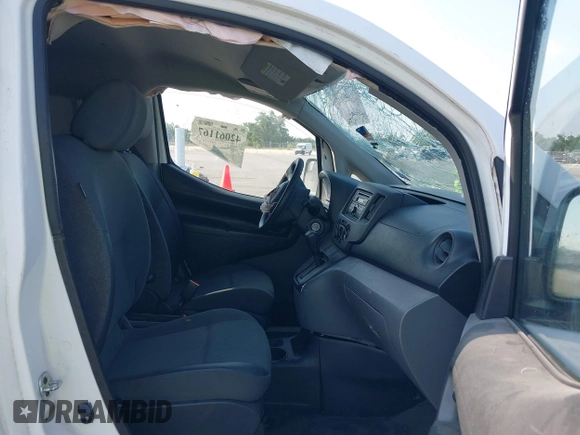 2015 Chevrolet City Express Cargo LS with VIN 3N63M0YN0FK724352, listed as a IAAI auction lot 42061167 with 159,734 mi miles and . Bid and sale history available at DreamBid. Image 5.