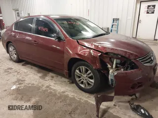 2012 Nissan Altima S z VIN 1N4AL2AP6CC150237, wystawiony jako IAAI lot #42354858 z przebiegiem 118 533 mil mil oraz . Historia ofert i sprzedaży dostępna na DreamBid. Obrazek 1.