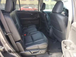 2019 Honda Pilot EX-L z VIN 5FNYF5H51KB042356, wystawiony jako Copart lot #57775565 z przebiegiem Nie podano mil oraz Nie do naprawy • Non repairable. Historia ofert i sprzedaży dostępna na DreamBid. Obrazek 11.