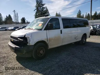 2019 Chevrolet Express Passenger LS z VIN 1GAZGNFG6K1294787, wystawiony jako Copart lot #46451215 z przebiegiem 37 503 mil mil oraz Nie do naprawy • Non repairable. Historia ofert i sprzedaży dostępna na DreamBid. Obrazek 1.