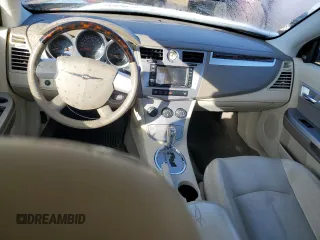 2010 Chrysler Sebring Limited z VIN 1C3BC6EV5AN158995, wystawiony jako Copart lot #89290905 z przebiegiem 76 168 mil mil oraz Szkoda całkowita • Salvage title. Historia ofert i sprzedaży dostępna na DreamBid. Obrazek 8.