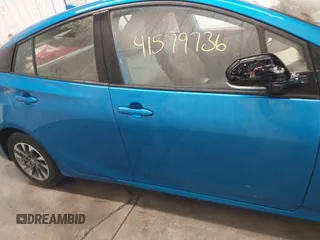 2021 Toyota Prius L Eco with VIN JTDKAMFU9M3135117, listed as a IAAI auction lot 41579736 with 35,795 mi miles and . Bid and sale history available at DreamBid. Image 14.