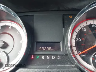 2016 Dodge Grand Caravan SXT with VIN 2C4RDGCG4GR401113, listed as a IAAI auction lot 41943906 with 93,208 mi miles. Bid and sale history available at carsss.com. Image 7.
