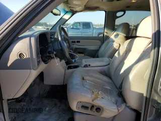 2002 Chevrolet Suburban LT with VIN 3GNEC16Z62G327193, listed as a Copart auction lot 78005674 with 241,106 mi miles and Salvage Title. Bid and sale history available at carsss.com. Image 7.