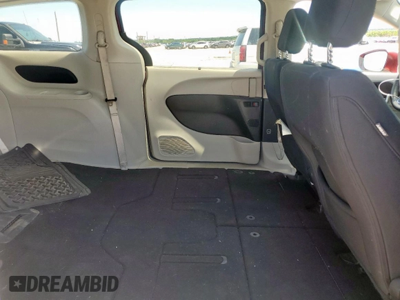 2018 Chrysler Pacifica Touring Plus with VIN 2C4RC1FG6JR212188, listed as a Copart auction lot 54270545 with 161,653 mi miles and Clean Title. Bid and sale history available at DreamBid. Image 11.