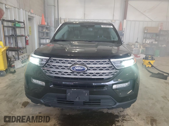 2021 Ford Explorer Limited with VIN 1FMSK8FHXMGB36465, listed as a Copart auction lot 49382435 with 111,915 mi miles and Non Repairable. Bid and sale history available at carsss.com. Image 5.