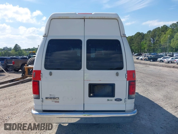 2014 Ford Econoline Cargo Commercial with VIN 1FTNS2EW6EDA93261, listed as a IAAI auction lot 42028251 with 222,205 mi miles and . Bid and sale history available at DreamBid. Image 16.