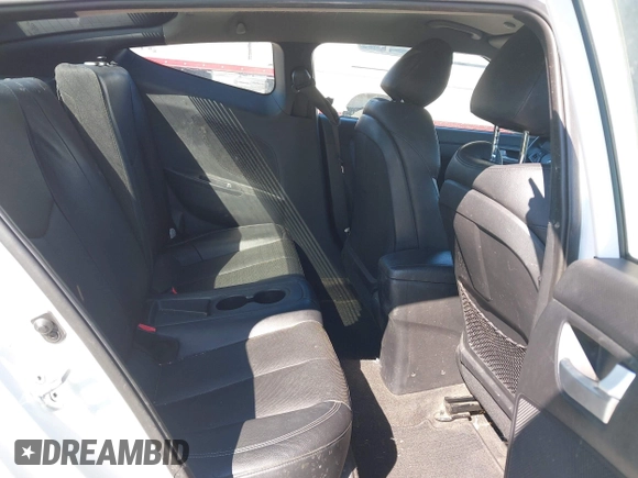 2013 Hyundai Veloster Turbo with VIN KMHTC6AE4DU158224, listed as a IAAI auction lot 42725813 with Not provided miles and . Bid and sale history available at DreamBid. Image 8.
