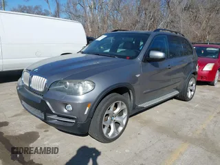 2010 BMW X5 z VIN 5UXFE8C52AL312465, wystawiony jako IAAI lot #41768870 z przebiegiem 144 942 mil mil oraz . Historia ofert i sprzedaży dostępna na DreamBid. Obrazek 2.