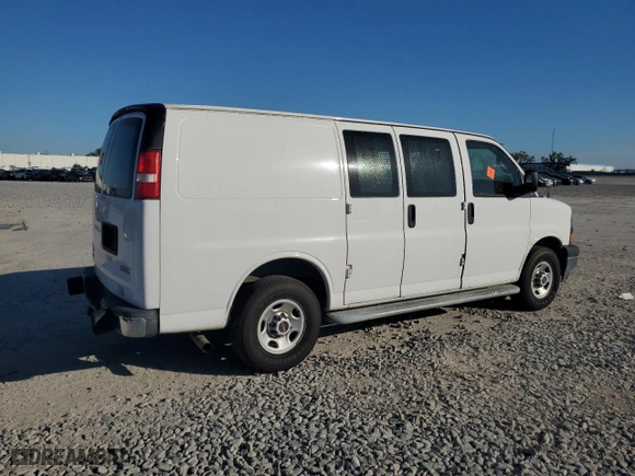2017 GMC Savana Cargo Van with VIN 1GTW7AFF6H1903640, listed as a Copart auction lot 48371355 with 0 mi miles and Clean Title. Bid and sale history available at carsss.com. Image 3.
