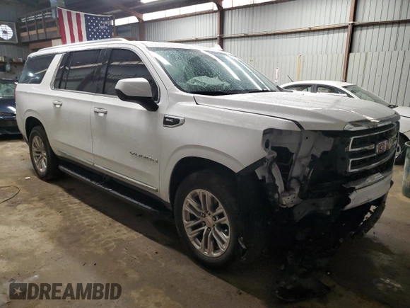 2023 GMC Yukon XL SLT with VIN 1GKS2GKD7PR114941, listed as a Copart auction lot 50928805 with 40,887 mi miles and Salvage Title. Bid and sale history available at carsss.com. Image 4.