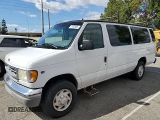 2001 Ford Econoline Passenger XL z VIN 1FBSS31L41HA49772, wystawiony jako Copart lot #47502685 z przebiegiem 162 381 mil mil oraz Czysty tytuł • Clean title. Historia ofert i sprzedaży dostępna na DreamBid. Obrazek 1.