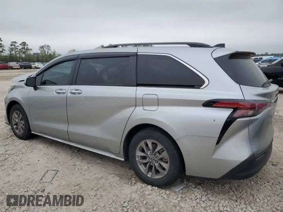 2022 Toyota Sienna XLE with VIN 5TDYRKEC5NS123868, listed as a Copart auction lot 50550835 with 37,350 mi miles and Salvage Title. Bid and sale history available at DreamBid. Image 2.