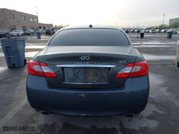 2013 Infiniti M37 with VIN JN1BY1AP8DM513615, listed as a IAAI auction lot 41572602 with 96,950 mi miles. Bid and sale history available at carsss.com. Image 16.