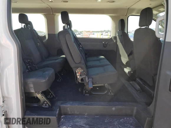 2021 Ford Transit Passenger XL с VIN 1FBAX2Y82MKA49334, выставлен на аукционе Copart как лот 86978324 с пробегом 81 468 миль миль и Чистый • Clean title. История ставок и продаж доступна на DreamBid. Изображение 11.