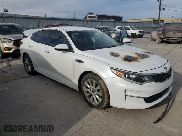 2016 Kia Optima LX z VIN 5XXGT4L37GG060658, wystawiony jako Copart lot #45288575 z przebiegiem Nie podano mil oraz Nie do naprawy • Non repairable. Historia ofert i sprzedaży dostępna na DreamBid. Obrazek 4.