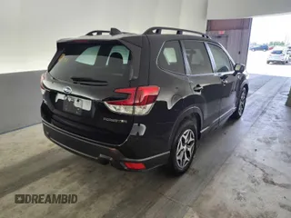 2023 Subaru Forester Premium z VIN JF2SKAEC4PH483310, wystawiony jako IAAI lot #42802154 z przebiegiem 93 144 mil mil oraz . Historia ofert i sprzedaży dostępna na DreamBid. Obrazek 17.