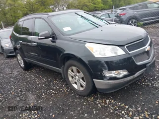 2012 Chevrolet Traverse 1LT z VIN 1GNKVGED9CJ266217, wystawiony jako IAAI lot #42175334 z przebiegiem Nie podano mil oraz . Historia ofert i sprzedaży dostępna na DreamBid. Obrazek 1.