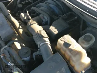 2009 Ford F-150 STX с VIN 1FTRX14859FA37340, выставлен на аукционе IAAI как лот 43014445 с пробегом 114 845 миль миль и . История ставок и продаж доступна на DreamBid. Изображение 19.
