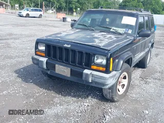 2001 Jeep Cherokee Sport with VIN 1J4FF48S01L623618, listed as a IAAI auction lot 42508808 with Not provided miles and . Bid and sale history available at DreamBid. Image 6.