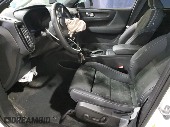 2023 Volvo C40 Plus с VIN YV4ED3GL9P2065842, выставлен на аукционе Copart как лот 43950185 с пробегом 50 690 миль миль и На запчасти • Non repairable. История ставок и продаж доступна на DreamBid. Изображение 7.