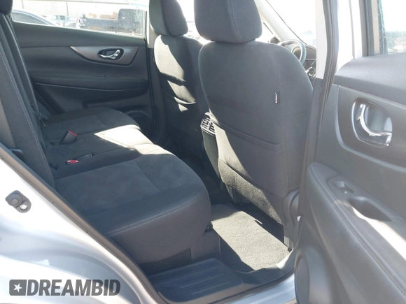2016 Nissan Rogue SV with VIN KNMAT2MT6GP714311, listed as a IAAI auction lot 41802626 with 86,660 mi miles. Bid and sale history available at carsss.com. Image 8.