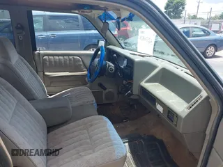 1996 Dodge Dakota с VIN 1B7GL23X6TS527964, выставлен на аукционе IAAI как лот 42536820 с пробегом 173 669 миль миль и . История ставок и продаж доступна на DreamBid. Изображение 5.