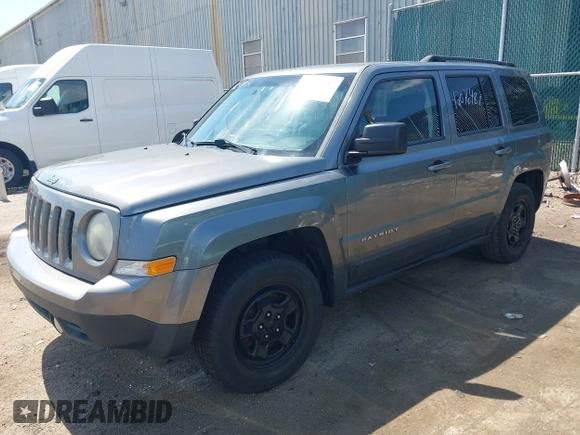 2012 Jeep Patriot Sport with VIN 1C4NJRBB0CD576612, listed as a IAAI auction lot 42076487 with 194,670 mi miles. Bid and sale history available at carsss.com. Image 2.