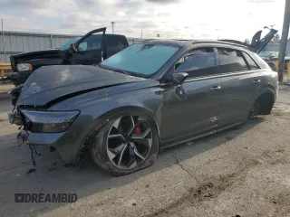 2021 Audi RS Q8 z VIN WU1ARBF13MD014823, wystawiony jako Copart lot #85311134 z przebiegiem 46 627 mil mil oraz Szkody całkowita. Historia ofert i sprzedaży dostępna na DreamBid. Obrazek 1.