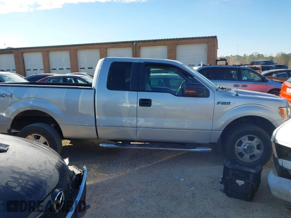 2009 Ford F-150 XL with VIN 1FTPX14VX9FA73490, listed as a IAAI auction lot 41892500 with 83,396 mi miles. Bid and sale history available at carsss.com. Image 13.