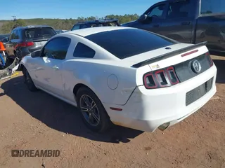 2013 Ford Mustang V6 with VIN 1ZVBP8AM5D5233866, listed as a IAAI auction lot 41418360 with 268,678 mi miles. Bid and sale history available at carsss.com. Image 3.