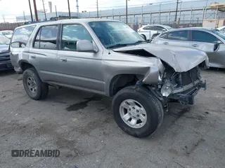 2001 Toyota 4Runner SR5 z VIN JT3GN86R510217229, wystawiony jako IAAI lot #41958323 z przebiegiem 264 407 mil mil oraz . Historia ofert i sprzedaży dostępna na DreamBid. Obrazek 1.