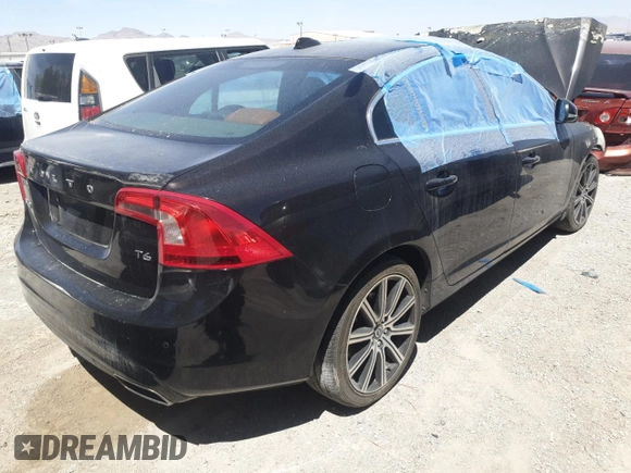 2015 Volvo S60 T6 Drive-E с VIN YV149MFK4F2336717, выставлен на аукционе Copart как лот 51391435 с пробегом Не указан миль и Списание • Salvage title. История ставок и продаж доступна на DreamBid. Изображение 3.