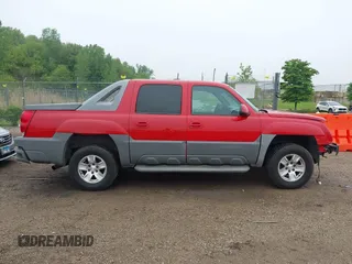 2002 Chevrolet Avalanche z VIN 3GNEC13T02G159096, wystawiony jako IAAI lot #42311525 z przebiegiem 250 924 mil mil oraz . Historia ofert i sprzedaży dostępna na DreamBid. Obrazek 13.