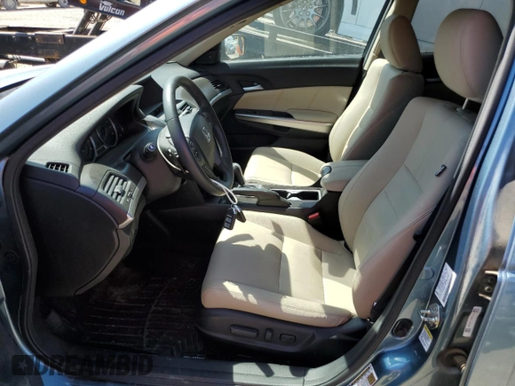 2014 Honda Crosstour EX-L z VIN 5J6TF2H50EL000488, wystawiony jako Copart lot #55521655 z przebiegiem 22 734 mil mil oraz Szkoda całkowita • Salvage title. Historia ofert i sprzedaży dostępna na DreamBid. Obrazek 7.