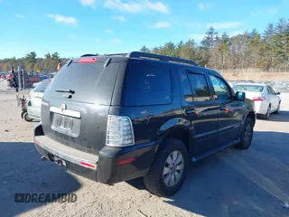 2007 Mercury Mountaineer z VIN 4M2EU47E67UJ01656, wystawiony jako IAAI lot #41263945 z przebiegiem 158 219 mil mil oraz . Historia ofert i sprzedaży dostępna na DreamBid. Obrazek 4.