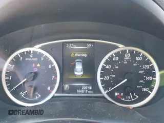 2017 Nissan Sentra S z VIN 3N1AB7AP4HY244967, wystawiony jako IAAI lot #41741001 z przebiegiem 144 817 mil mil oraz . Historia ofert i sprzedaży dostępna na DreamBid. Obrazek 7.