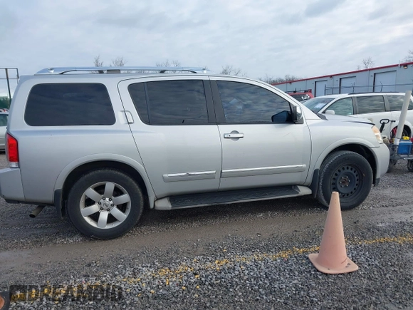 2011 Nissan Armada Platinum z VIN 5N1AA0NC2BN615574, wystawiony jako IAAI lot #41222471 z przebiegiem 340 803 mil mil oraz . Historia ofert i sprzedaży dostępna na DreamBid. Obrazek 13.