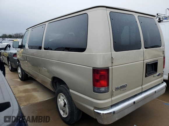 2009 Ford Econoline Passenger XL with VIN 1FBNE31L59DA66684, listed as a Copart auction lot 45388655 with 185,005 mi miles and Clean title. Bid and sale history available at DreamBid. Image 2.