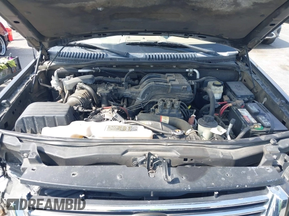 2008 Ford Explorer XLT with VIN 1FMEU73E98UA62801, listed as a IAAI auction lot 42096409 with 156,209 mi miles. Bid and sale history available at carsss.com. Image 10.